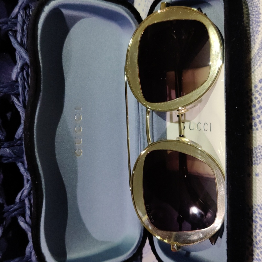 Gucci sunglasses